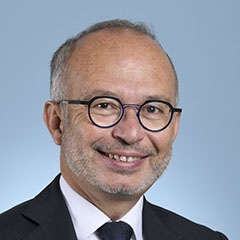 M. Lionel Royer-Perreaut