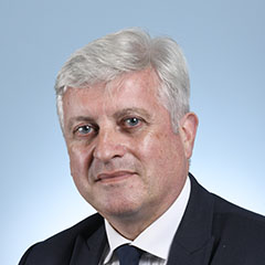 M. Bertrand Petit