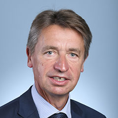 M. Emmanuel Maquet