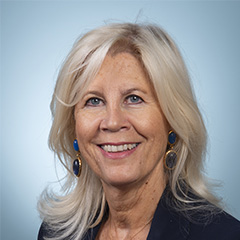 Mme Emmanuelle Anthoine