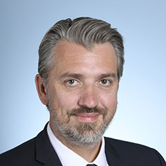 M. Éric Poulliat
