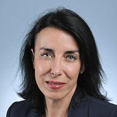 Mme Alexandra Masson