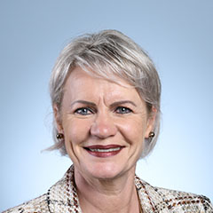 Mme Isabelle Périgault